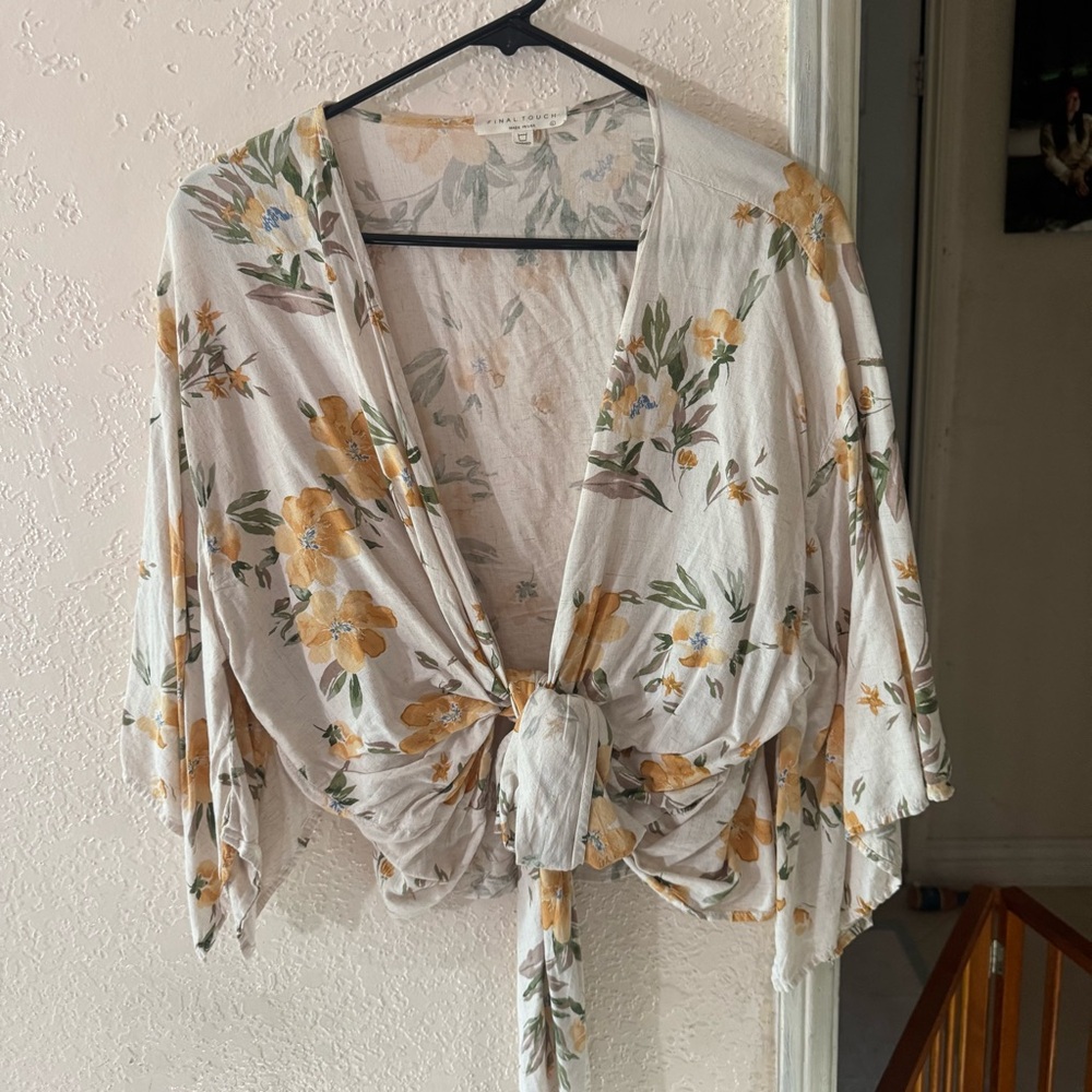 Yellow Green Cream Floral Wrap Top Size Large